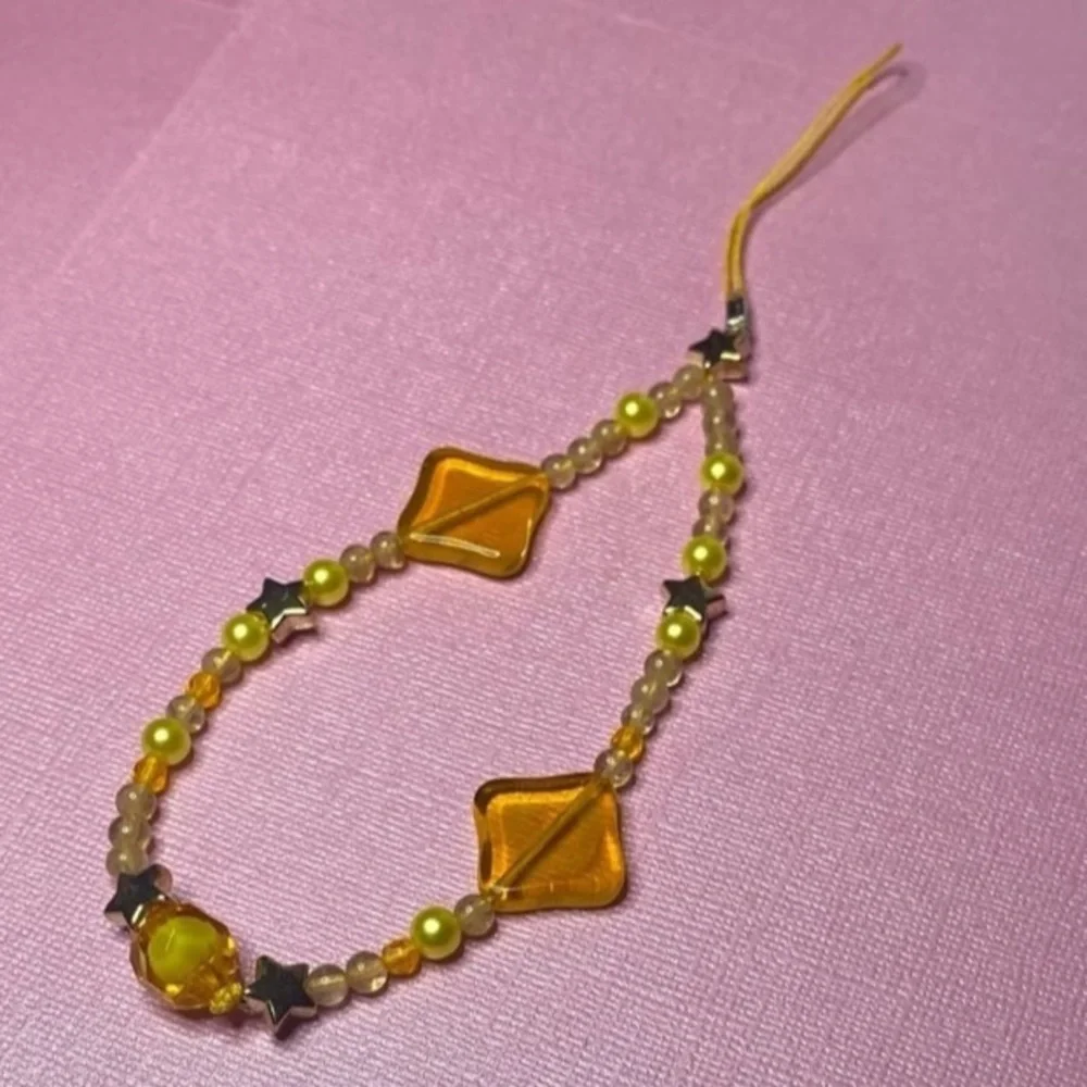 Mobile phone strap Beaded in Vibrate Yellow